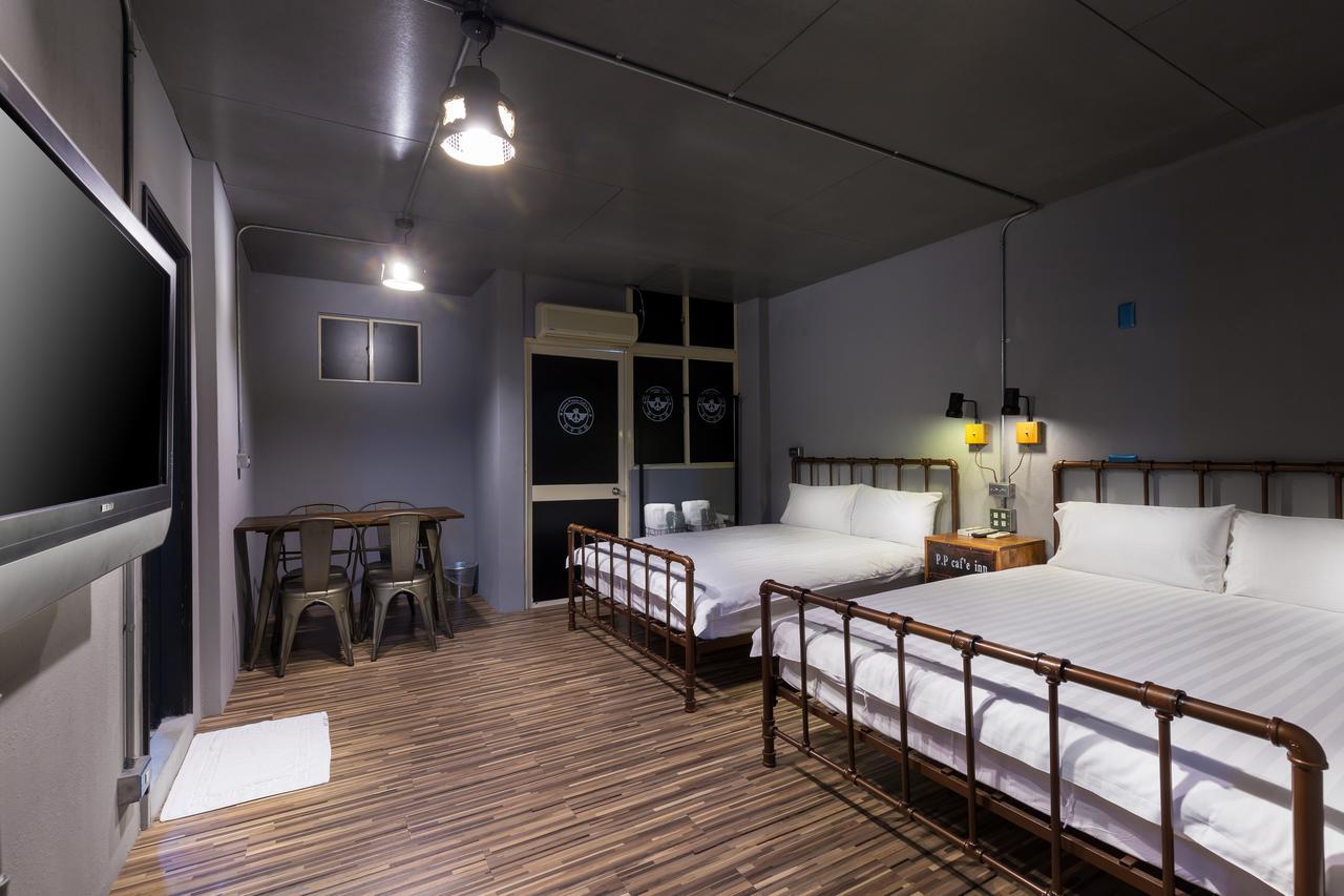 和平公獄監獄文旅 近東大門夜市 Peace Prison Cafe Inn Hualien City Exterior photo
